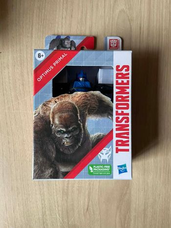 Figurine Transformers Bumblebee 11 cm Hasbro 
Neuf