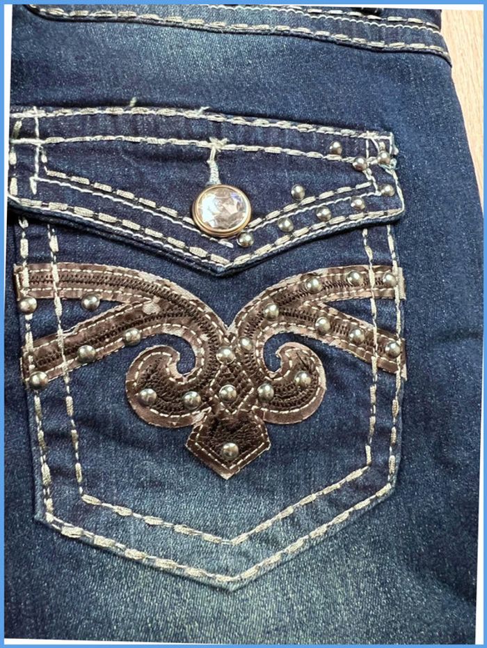 Short en jean vintage Femme Bleu marine à bijoux – Taille M - photo numéro 9