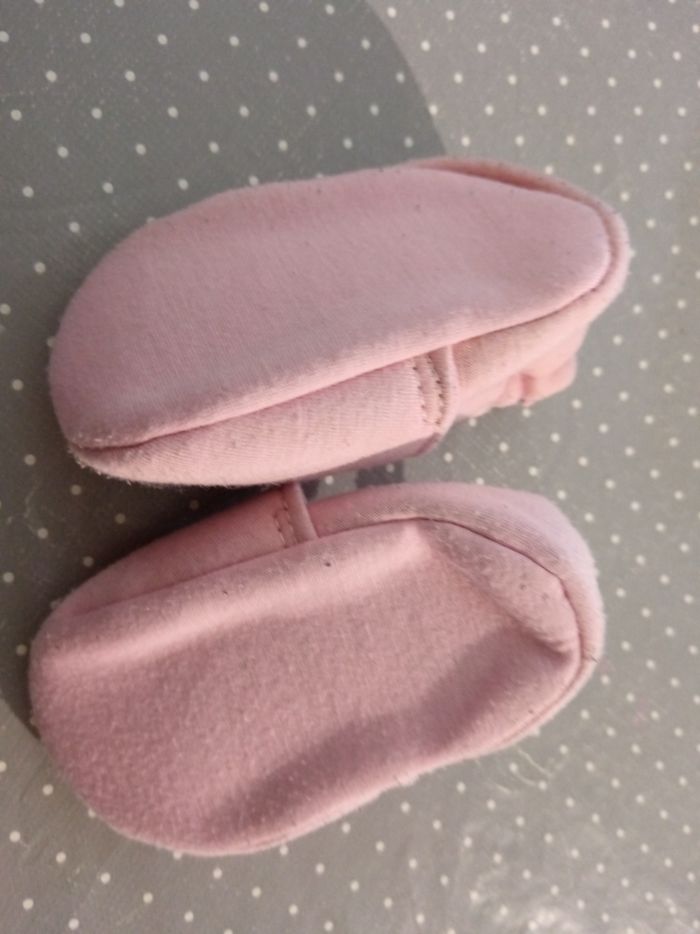 Chaussons taille 20/21 - photo numéro 2
