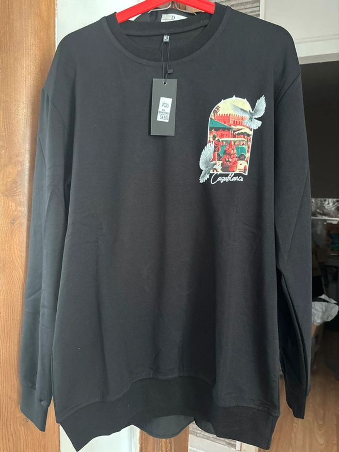 Pull noir Casablanca