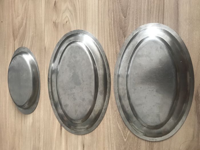 Lot 3 plats en inox - photo numéro 2