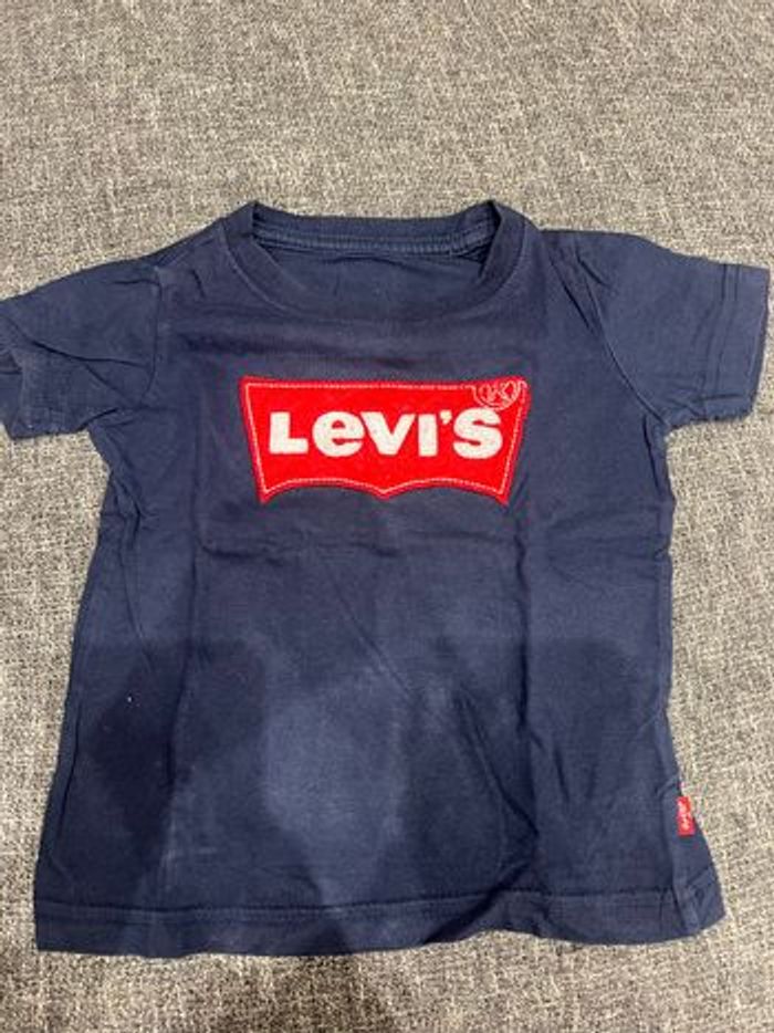 t shirt levi’s