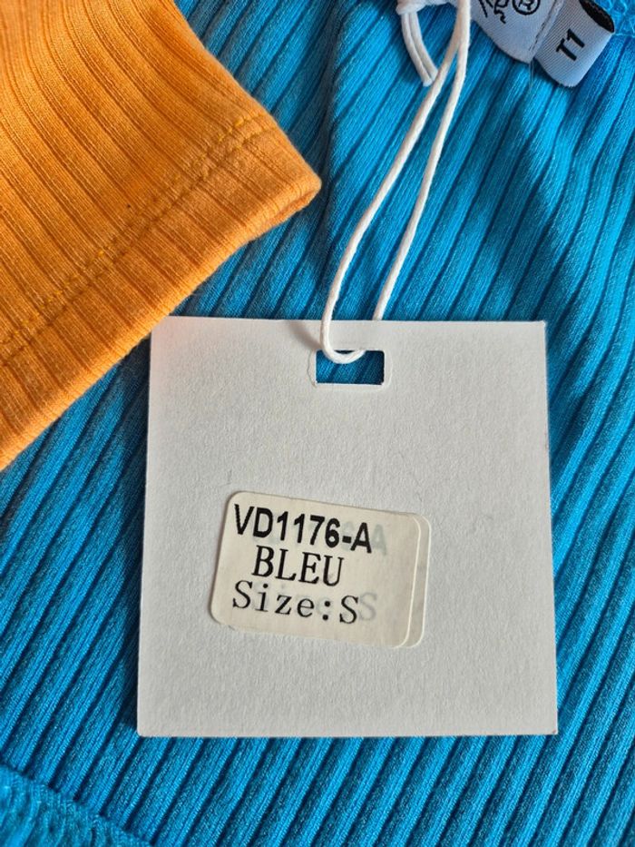Lot de 2 Tops Manches Courtes Taille S/36 - photo numéro 3
