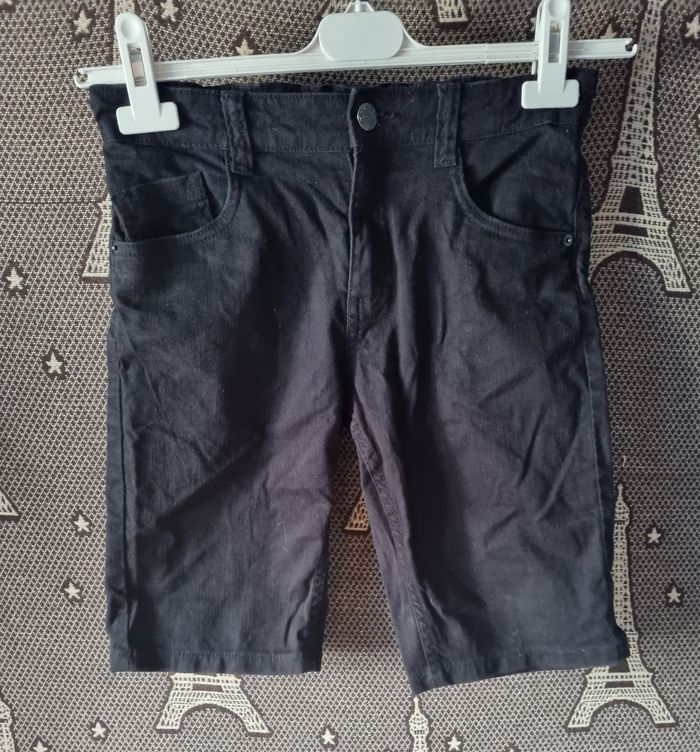 Bermuda en jean noir 14ans comme neuf