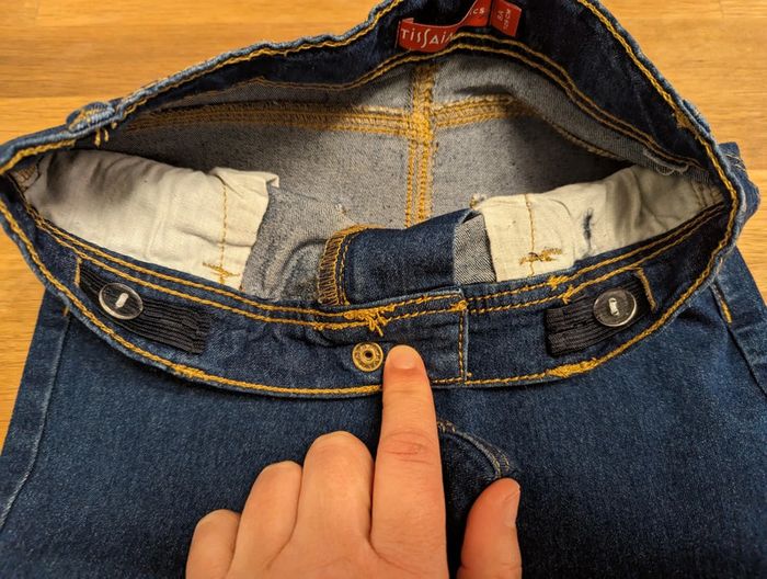 Jean skinny fille 8 ans Tissaia neuf - photo numéro 4