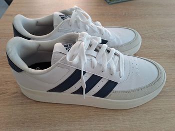 Basket adidas