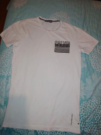 T-shirt Calvin Klein taille S