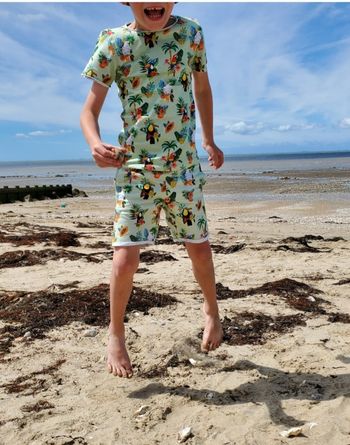 ensemble 3 pièces h&m 5ans (18e)