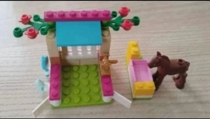 LEGO FRIENDS 41089_le petit poulain - photo numéro 1
