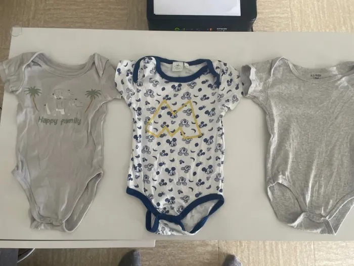 Lots bodie bébé 18 mois