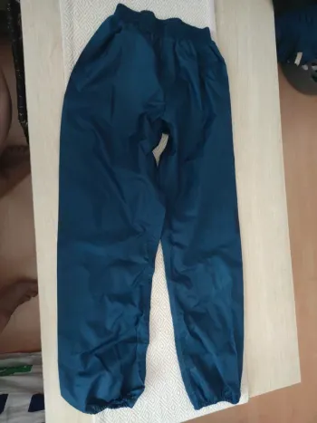 Pantalon de kway Decathlon imperméable 10 ans