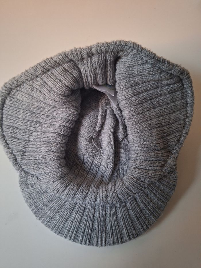 Bonnet / casquette - photo numéro 2