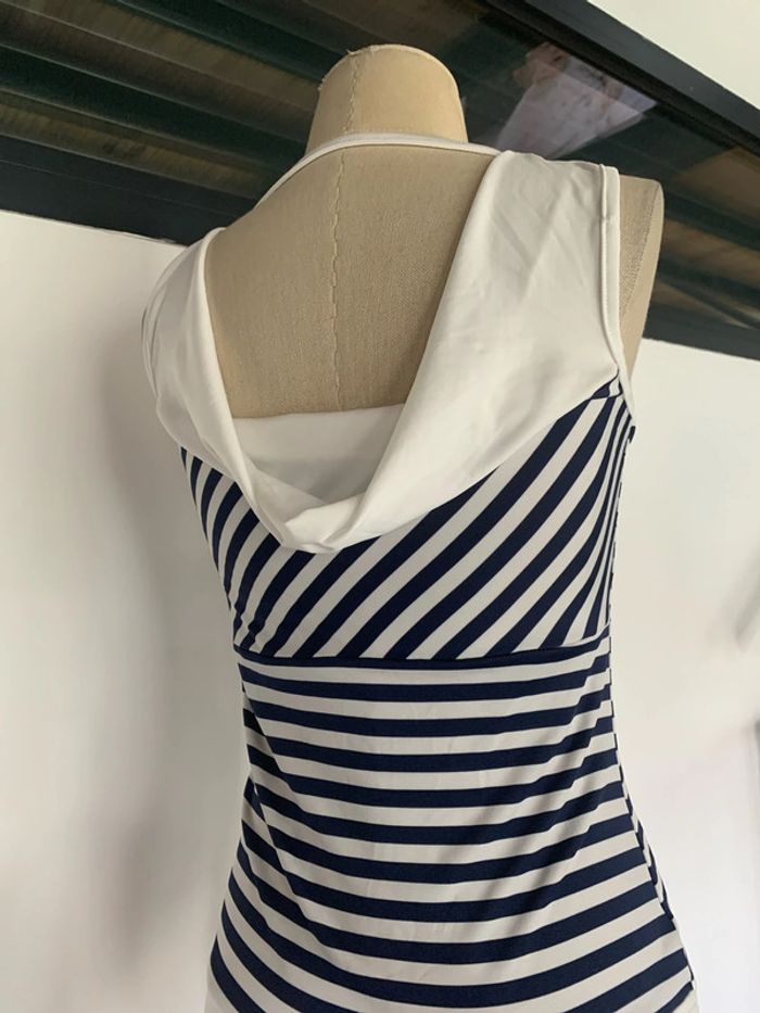 Robe courte légère - photo numéro 4
