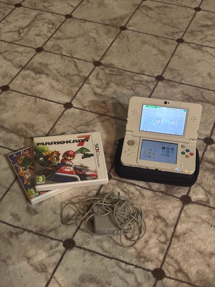 Nintendo New 3DS Blanche – Très bon état + Jeux inclus - photo numéro 3