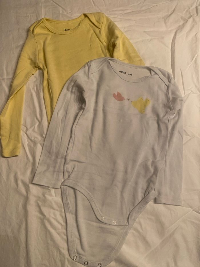 2 bodys manches longues