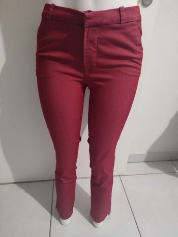 #kytie36femme. Pantalon court aux chevilles taille 36