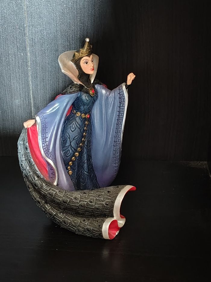 Disney Showcase Haute Couture de Force : Evil Queen (Blanche-Neige, Snow White) - photo numéro 3