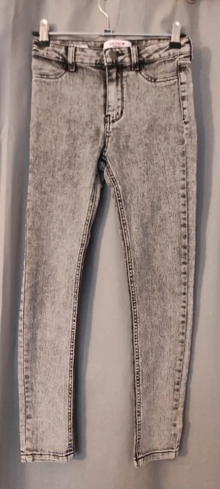 Jegging gris high waist xxxs ou 12 ans environ