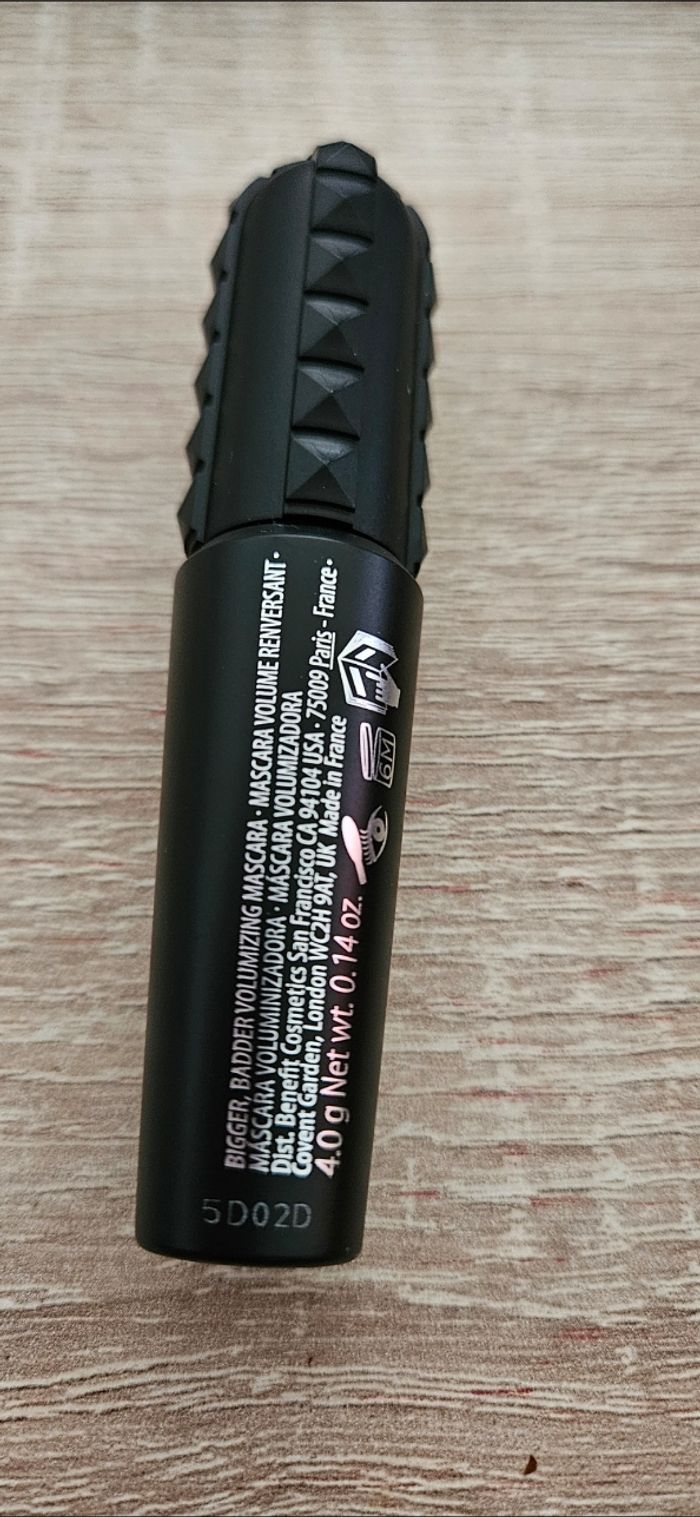 Mascara bang - photo numéro 2