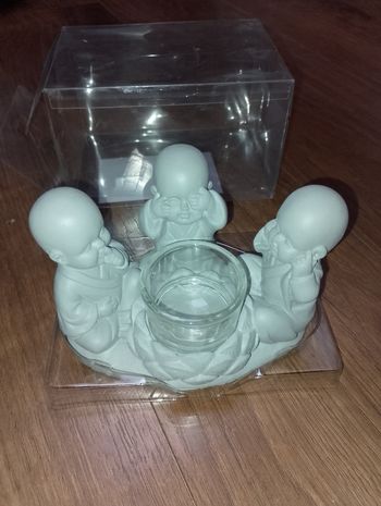 Bouddha photophore ciment et verre neuf