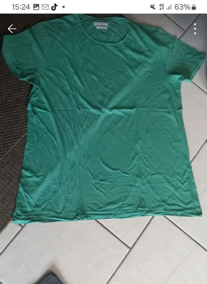 Tee shirt homme vert màchez courtes tbe xxl