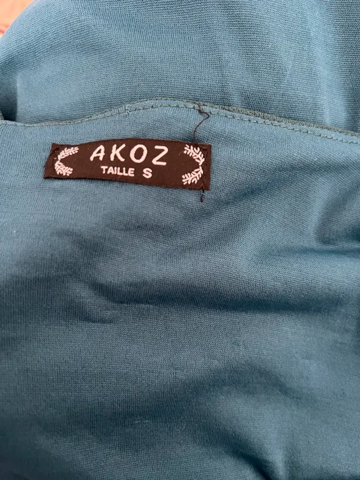 Robe ceinturée col V vert émeraude Akoz - photo numéro 7