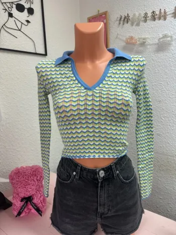 Pull fin coloré Bershka taille S