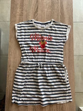 Robe Minnie mouse 8 ans