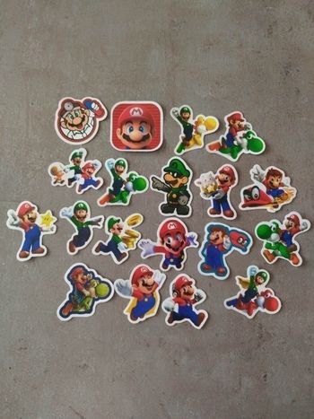 Lot x19 stickers autocollants Super Mario