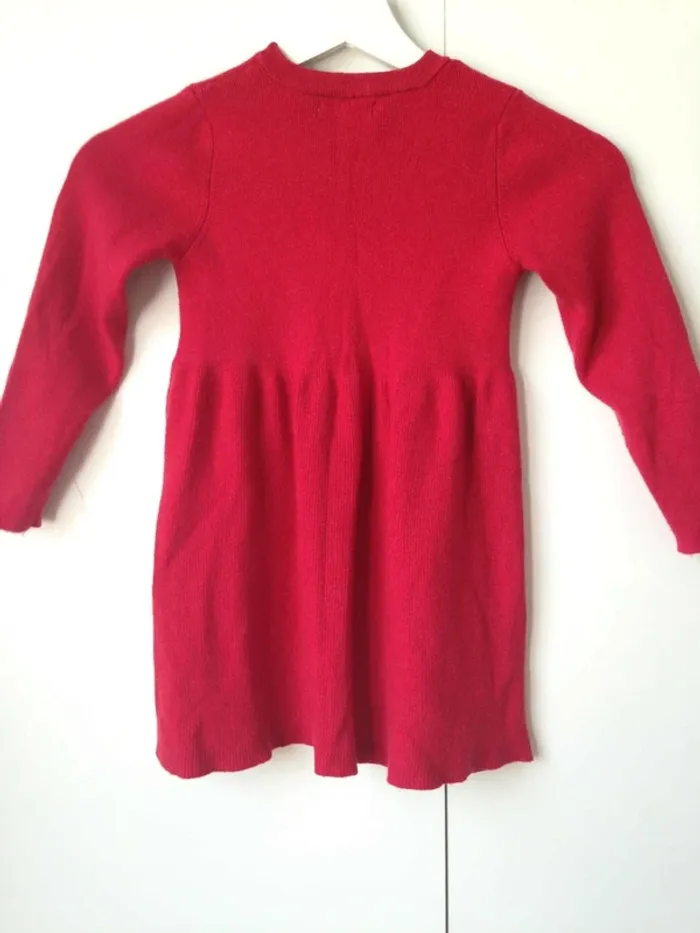Robe col rond manches longues hiver 4-5ans 110cm Primark - photo numéro 2