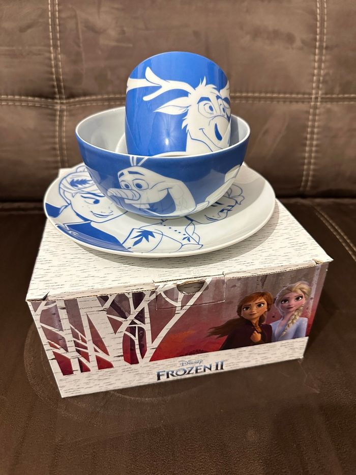 Coffret repas tasse bol assiette reine des neiges - photo numéro 2