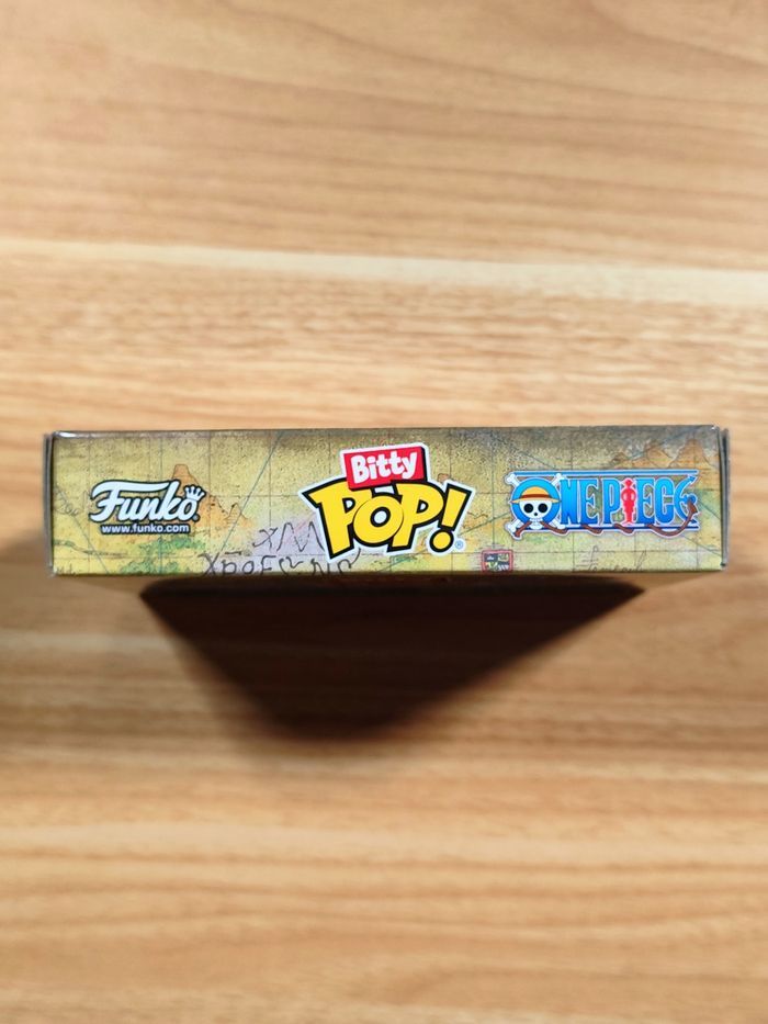 Boîte 4 Bitty Pop! One Piece - Nami, Arlong, Nojiko & Shanks (CHASE) - photo numéro 9