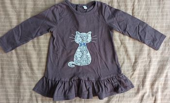 Robe bébé, taille 18 mois , en excellent état
