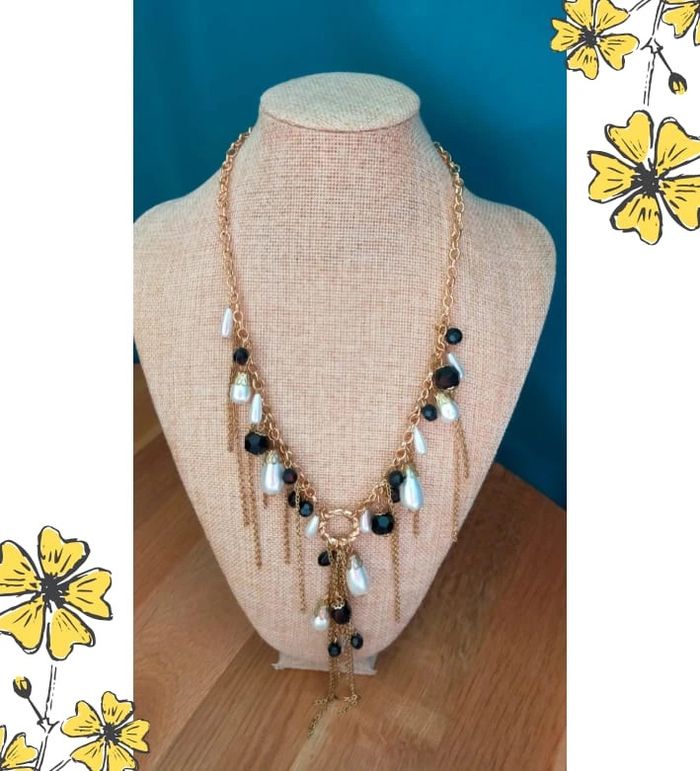 Collier chaîne dorée à pampilles noires & perles nacrées - photo numéro 3