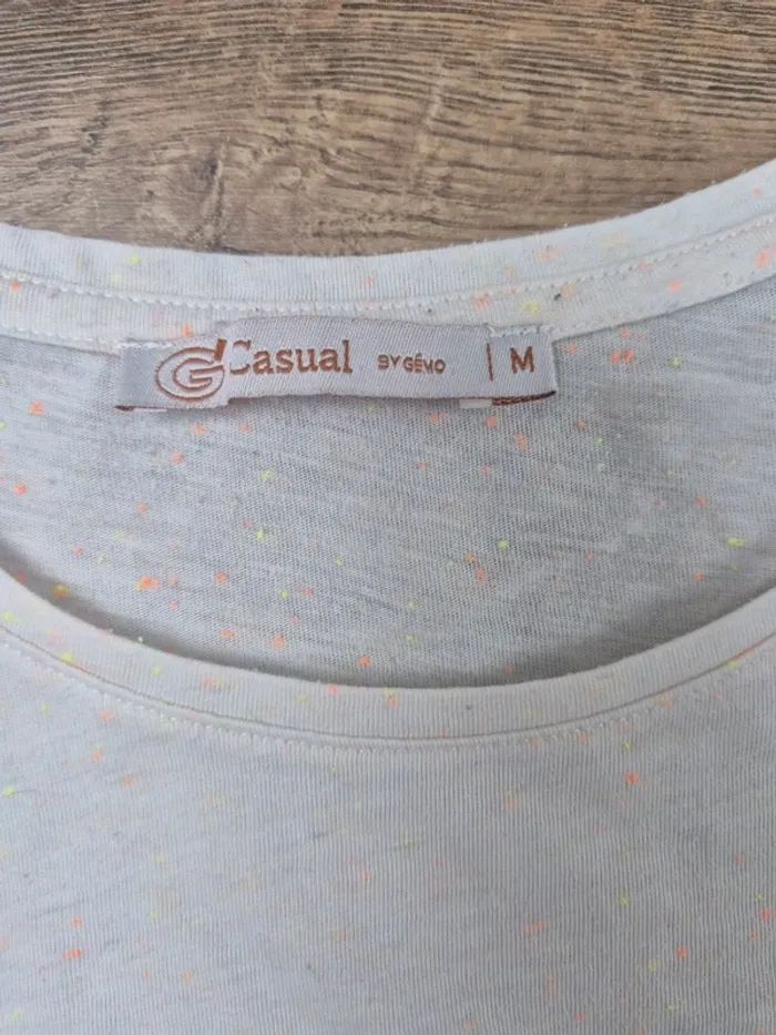 Tshirt taille M gémo - photo numéro 2