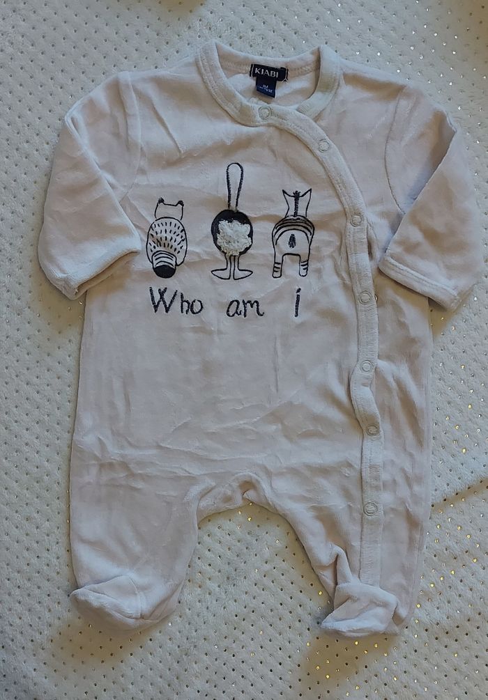 Lot de 4 pyjamas. - photo numéro 2