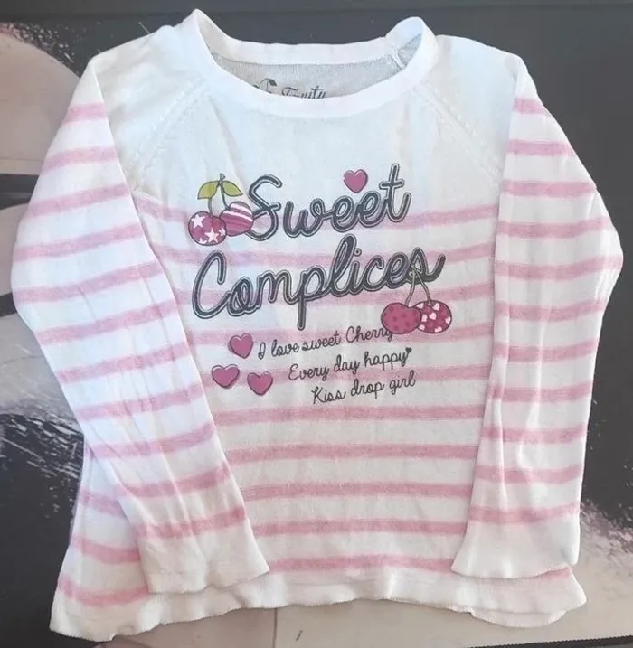 Pull fin fille