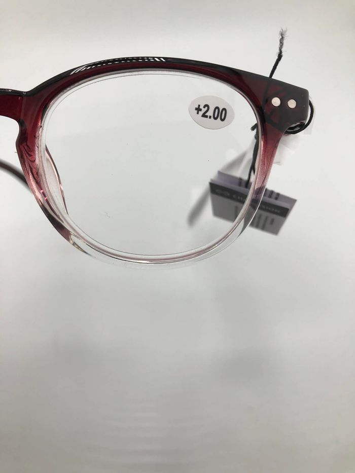 Lunette de lecture +2 - photo numéro 2