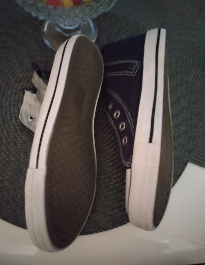 Baskets montantes bleu marine neuves - photo numéro 8