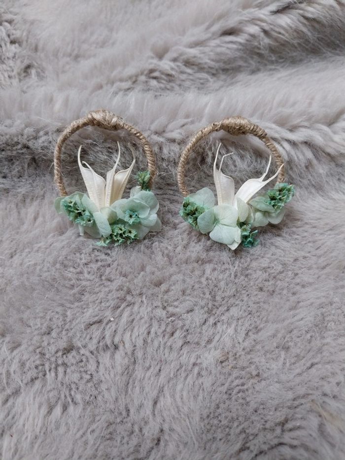 Boucles d'oreilles fleurs séchées