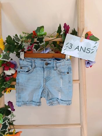 Short en jean 3ans