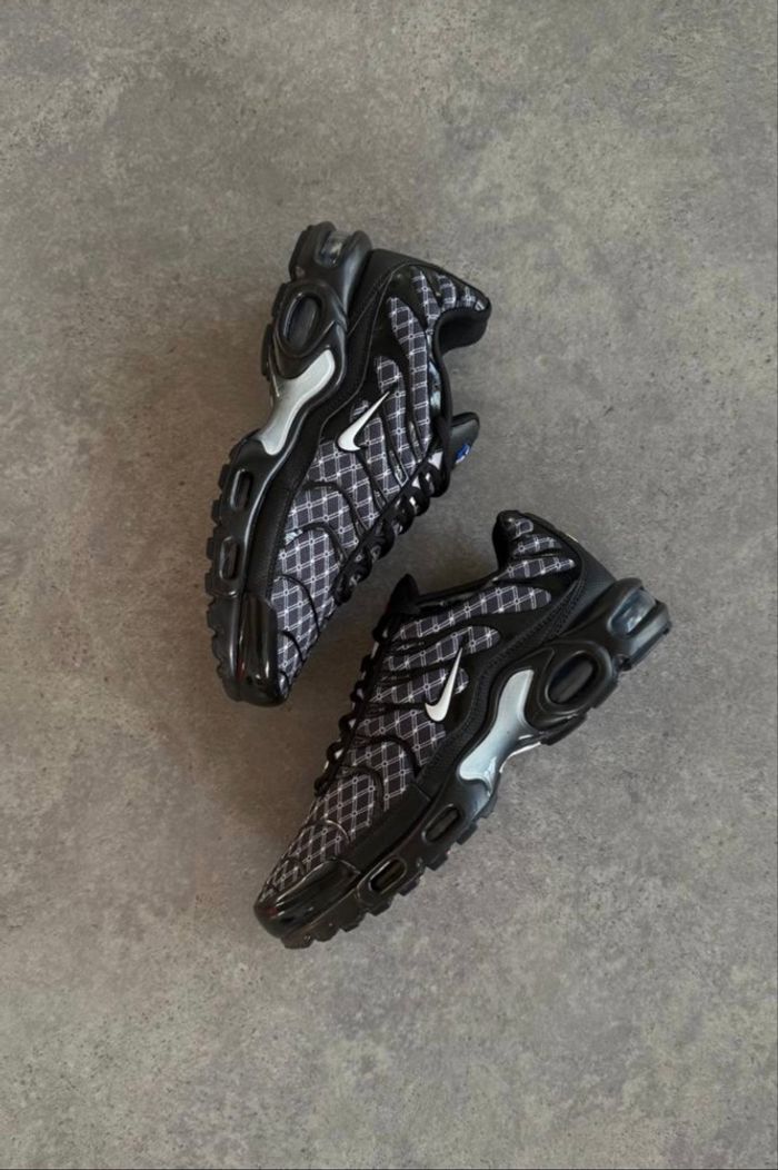 Nike tn 93 saint denis noir gris 45