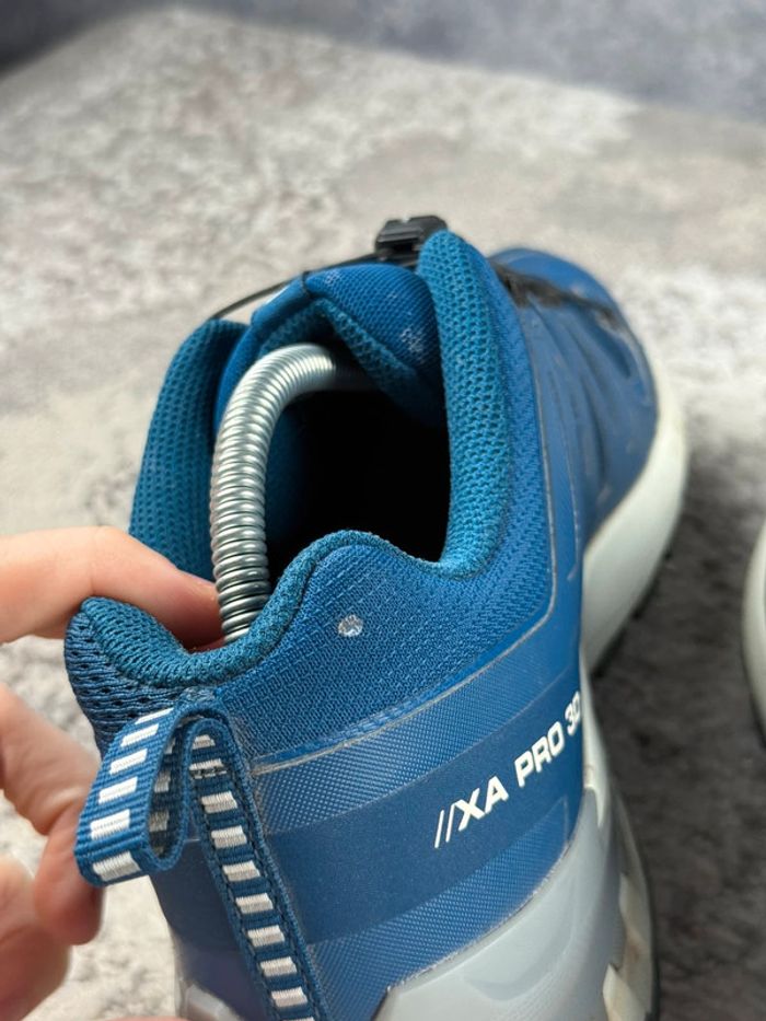 Salomon XA Pro 3D V9 - Blue & White & Grey - photo numéro 16