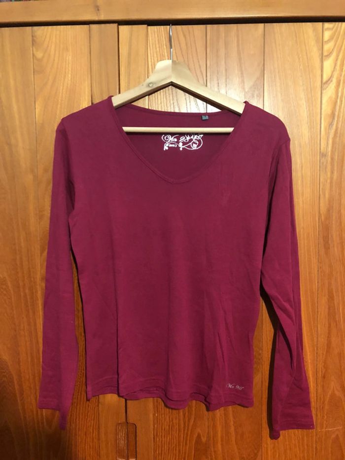 T-shirt manches longues col V rose foncé - photo numéro 1