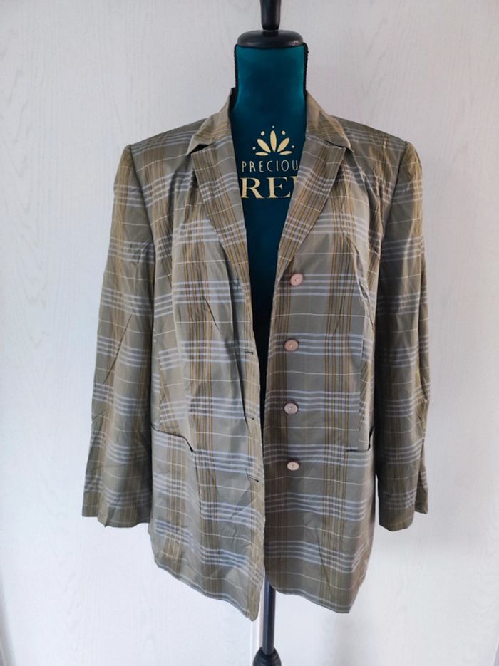 Blazer satiné et léger