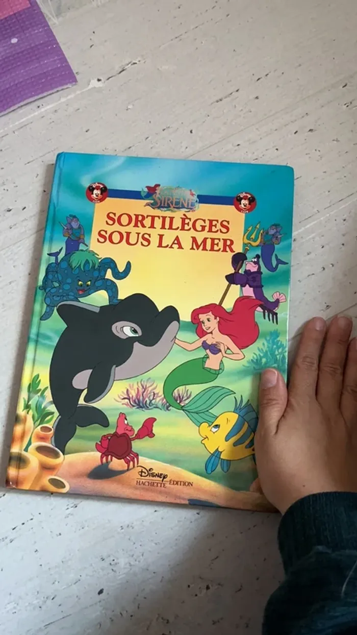 Livre Disney la petite sirène - photo numéro 2