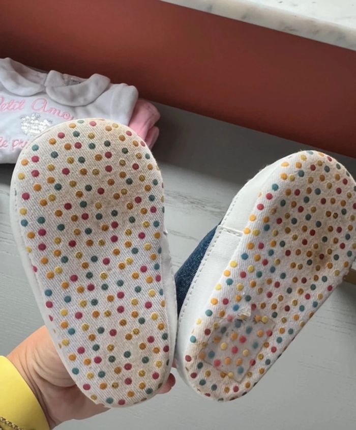 Chaussures bébé - photo numéro 2