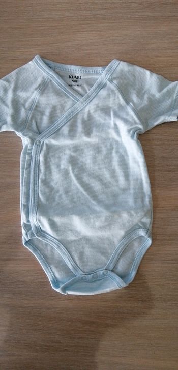 Bodie manches courtes 9 mois