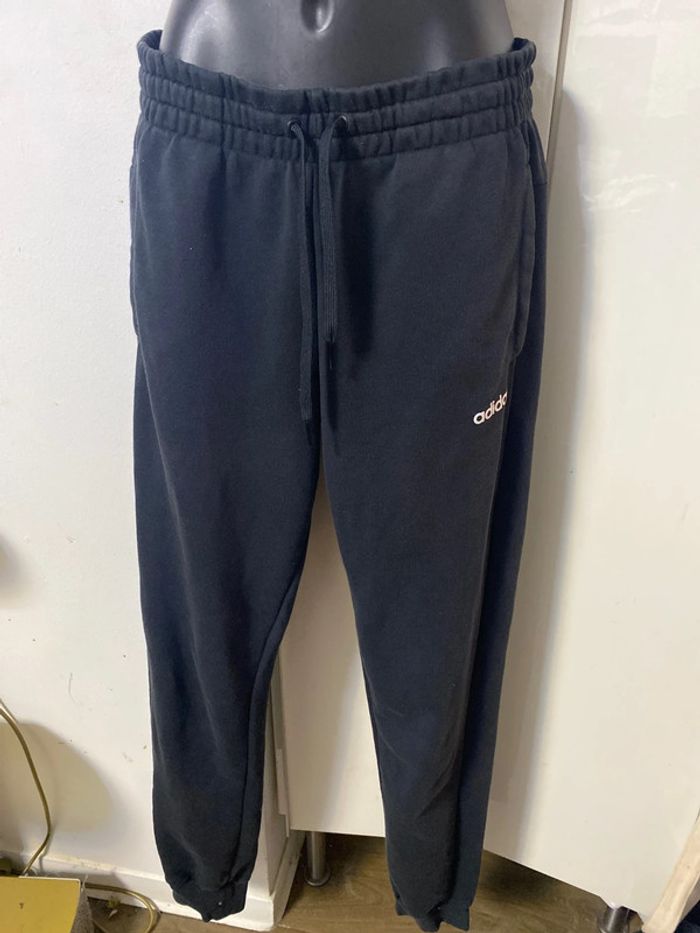 Jogging Adidas. Taille S.