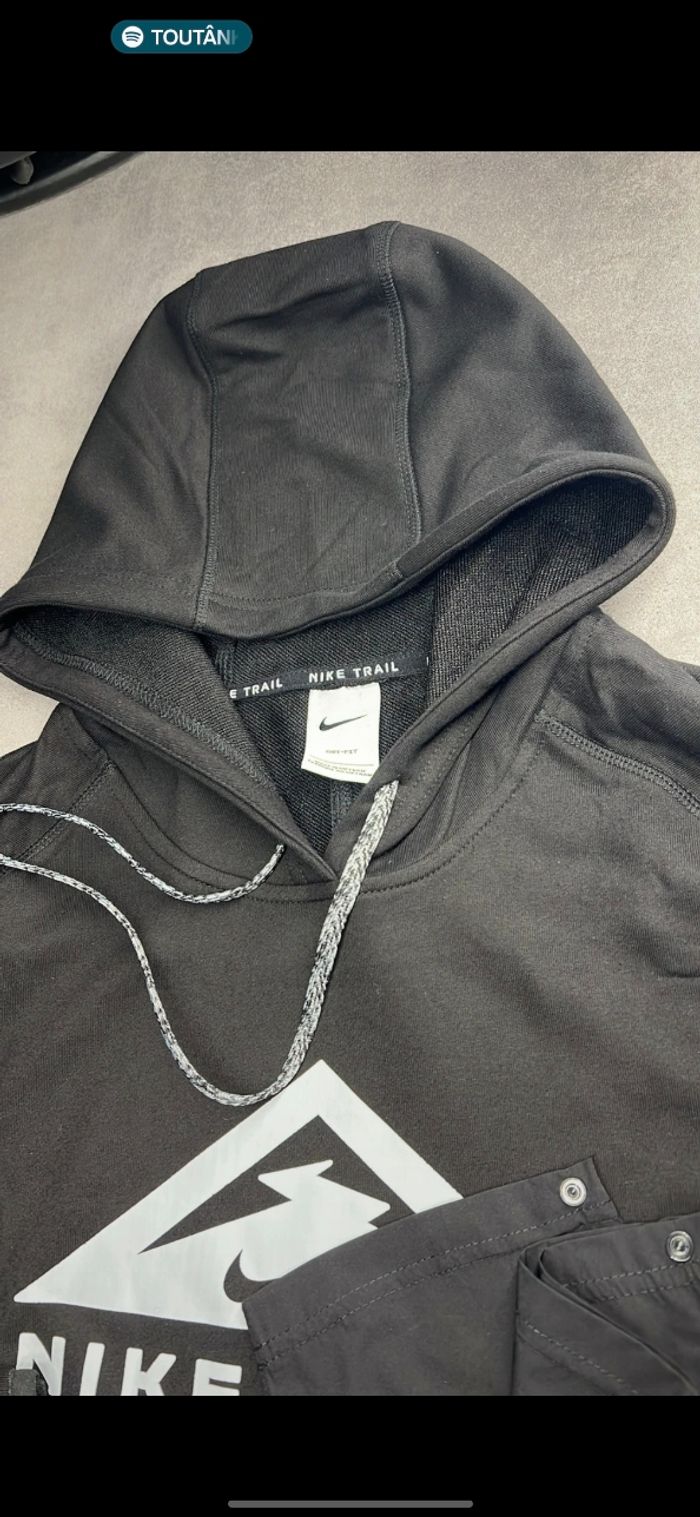 Ensemble Nike Trail running - photo numéro 5